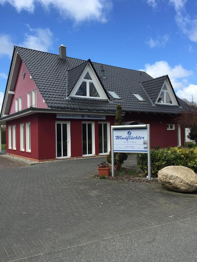 Gaestehaus Windfluechter Бреґе Екстер'єр фото